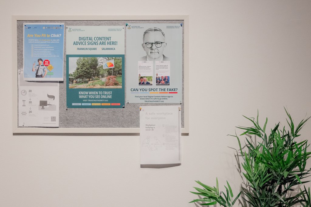 Jonny Scholes_Department of Truth_Photo_Rosie Hastie (8) - Cropped